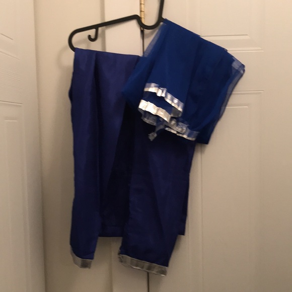 Shalwar Kameez Blue and White size small🔵 - Picture 4 of 4